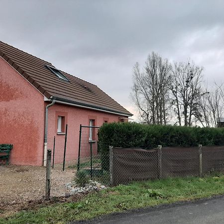 Maison A La Campagne A 2Km Du Circuit De Bresse Sagy  Екстериор снимка