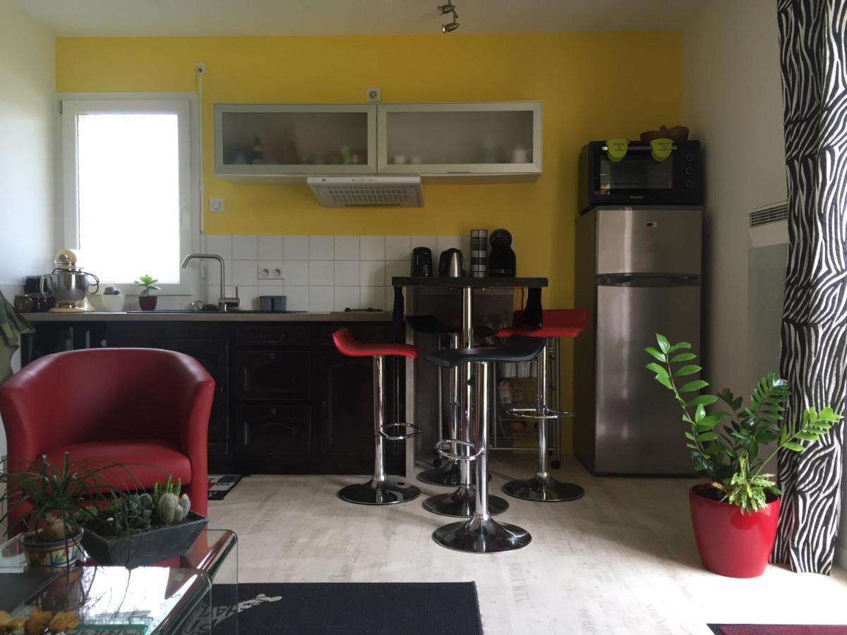 Maison A La Campagne A 2Km Du Circuit De Bresse Sagy  Екстериор снимка