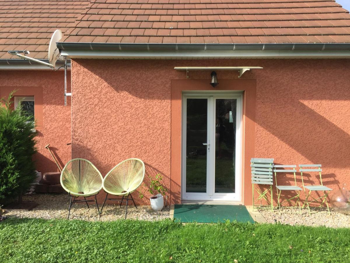 Maison A La Campagne A 2Km Du Circuit De Bresse Sagy  Екстериор снимка